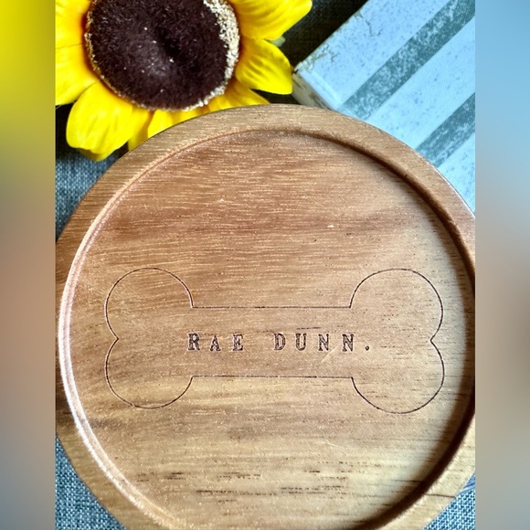 New Rae Dunn Halloween BEWARE OF DOG Ceramic Coffee Mug Cup w/ Wooden Lid - Picture 2 of 6